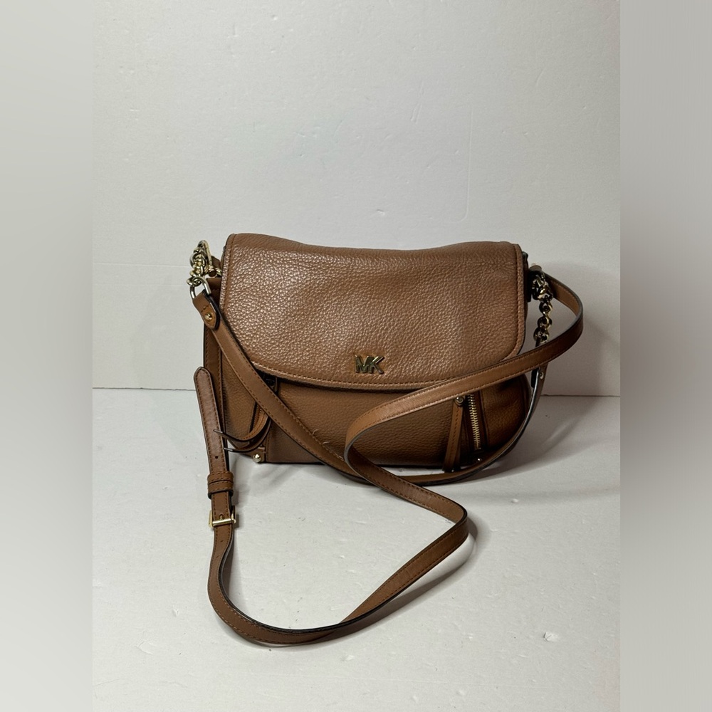 MICHAEL KORS EVIE SHOULDER CROSSBODY BAG